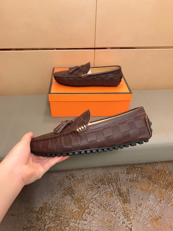 MOCASSINI LV IN PELLE DI VITELLO DAMIER MARRONE RUSSET CON NAPPINA
