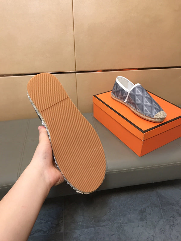 CD PARADISE ESPADRILLE LOAFER GRAY GEOMETRIC JACQUARD