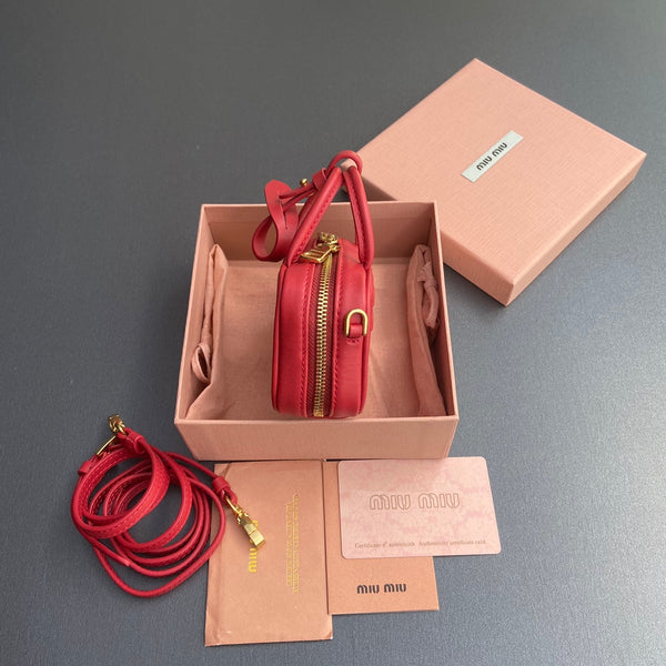 Miu 11 Red Beau Leather Micro Bag 240367