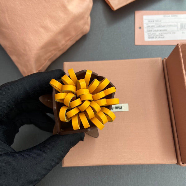 Ciondolo per borsa in pelle marrone arancione 240346