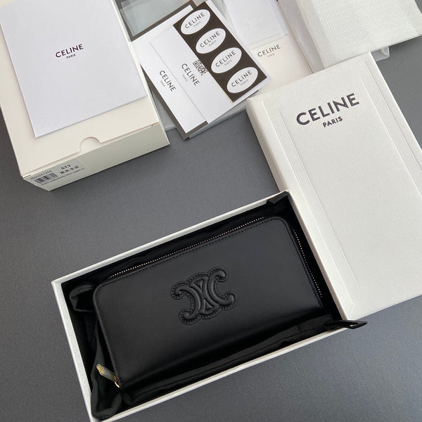 TRIOMPHE Long Zipper Closure Bag Black Shiny Cowhide