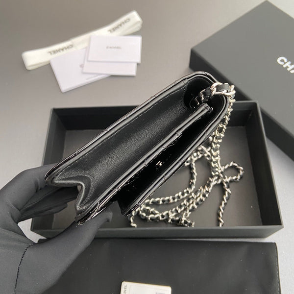 CC Woc 20cm Black Patent Calfskin Silver Hardware