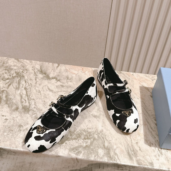 PRA 25s Ballet Flats with Small Buckle Black White Cow Printed Calf-hair 449703