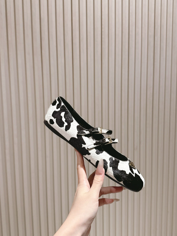 PRA 25s Ballet Flats with Small Buckle Black White Cow Printed Calf-hair 449703