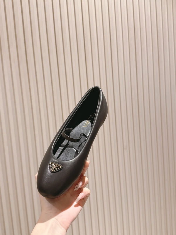 PRA 25s Ballet Flats Black Cowhide 449718