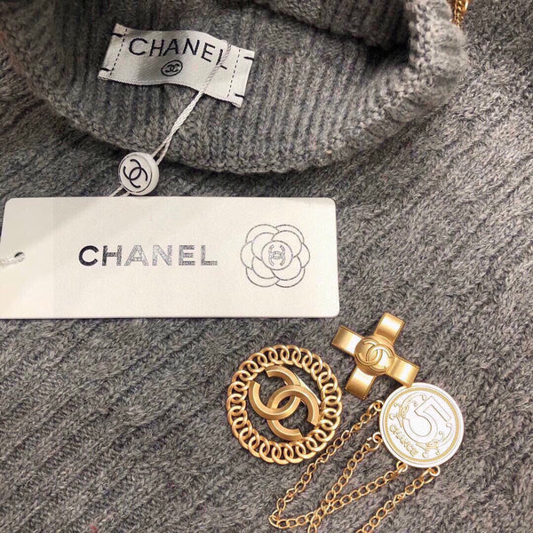 SET TRE PEZZI IN CASHMERE GRIGIO SQUALO 424000 