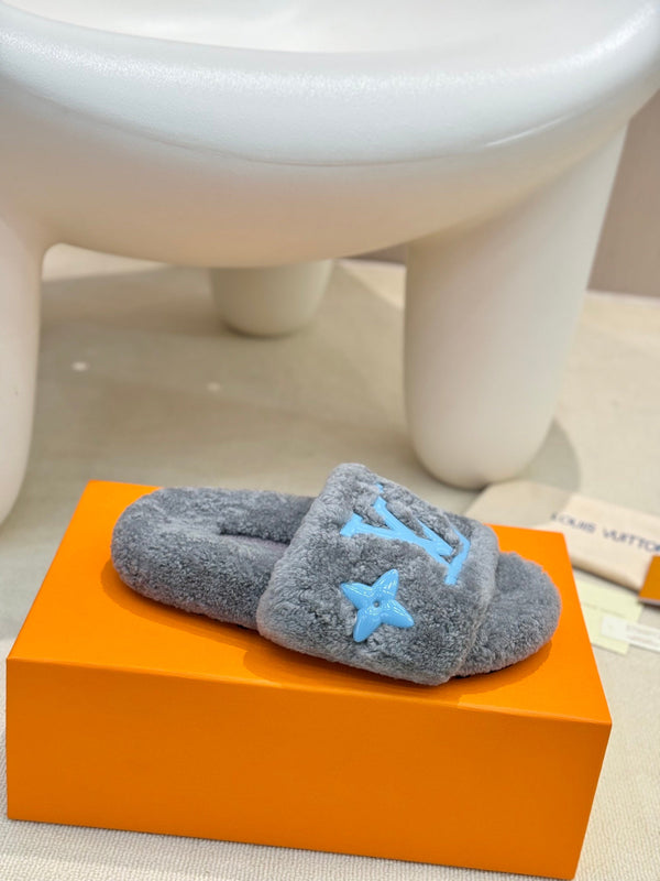 LV Fur Slippers Gray With Blue Text Pure Wool
