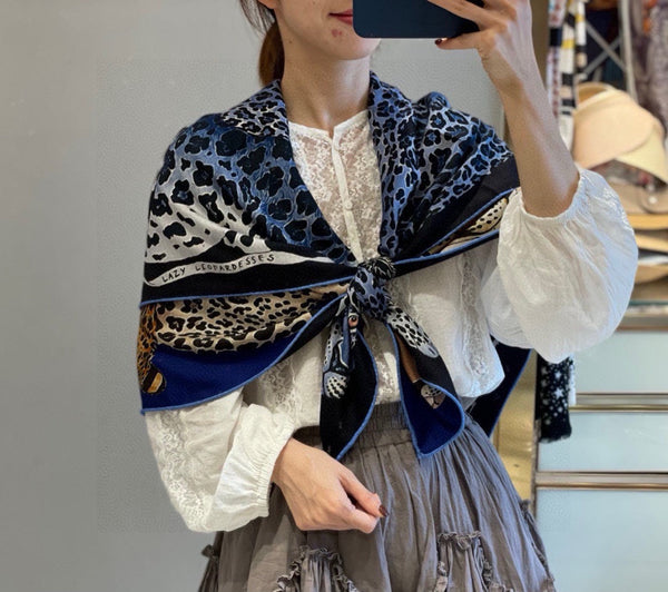 Lazy Leopardesses Scarf 110 CM In Colorful Cashmere Silk 311599