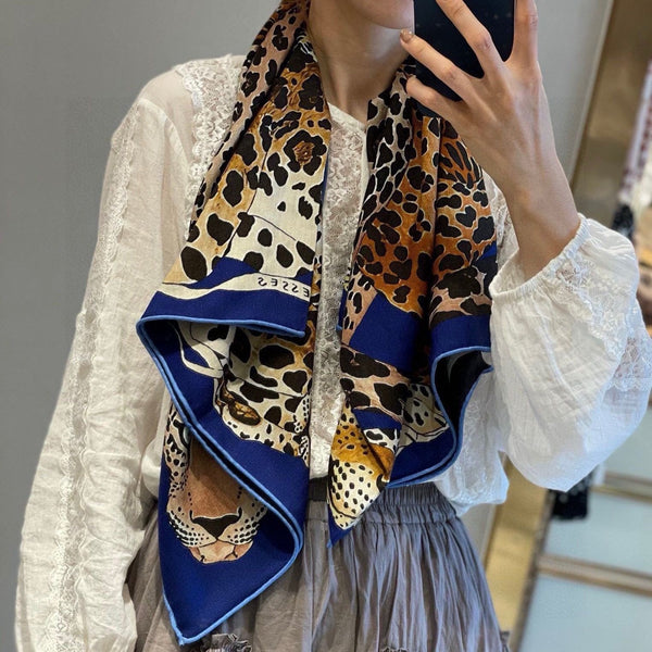 Lazy Leopardesses Scarf 110 CM In Colorful Cashmere Silk 311600