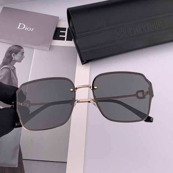 OCCHIALI DA SOLE MONTAIGNE CD95810 IN METALLO