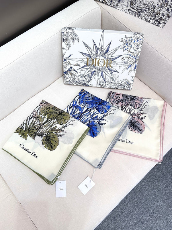 SCIARPA QUADRATA 140 CM IN MISTO BIANCO CASHMERE E SETA BLU COBALTO 390940