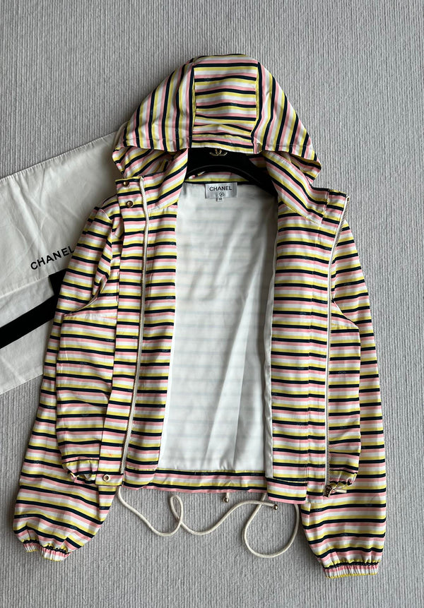 CC 25 Striped Suit Multicolor Polyester Fiber