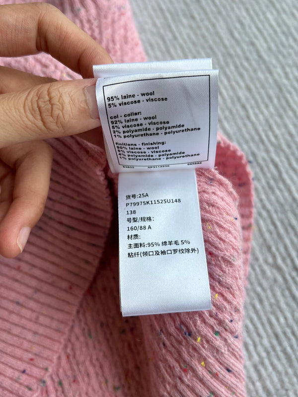 CC 25A Round Neck Sleeveless Vest In Pink Wool 269549