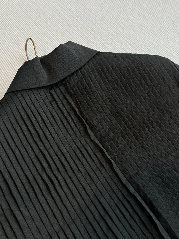 CC 25 Pleated Shirt Black Silk