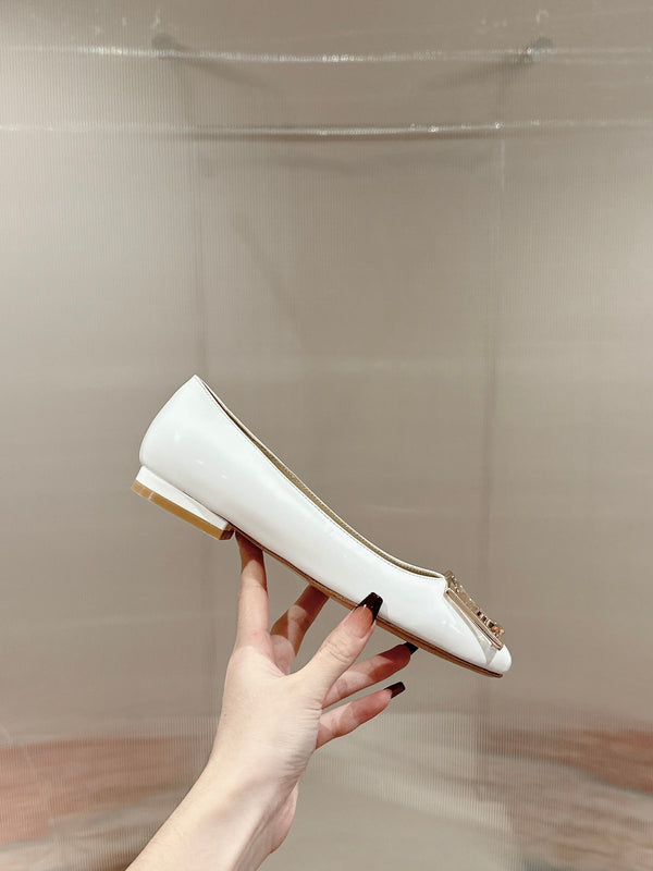 LV Shake Flat Ballerina White Lambskin