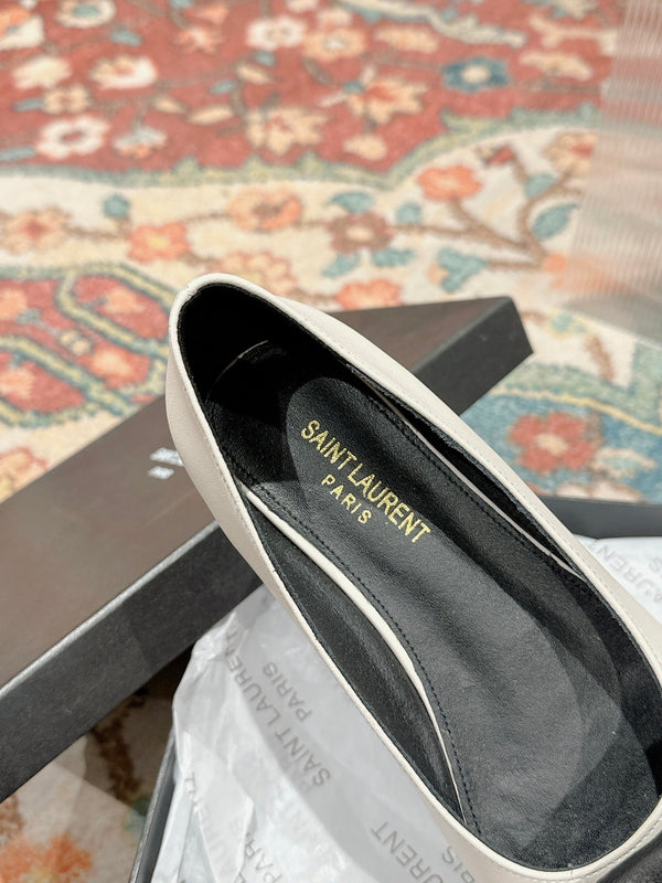 CASSANDRA BALLET FLAT IN WHITE MIX BLACK SMOOTH LAMBSKIN