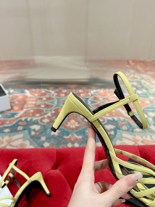 SANDALO TRIOMPHE 85 MM IN PELLE DI AGNELLO GIALLO CHIARO