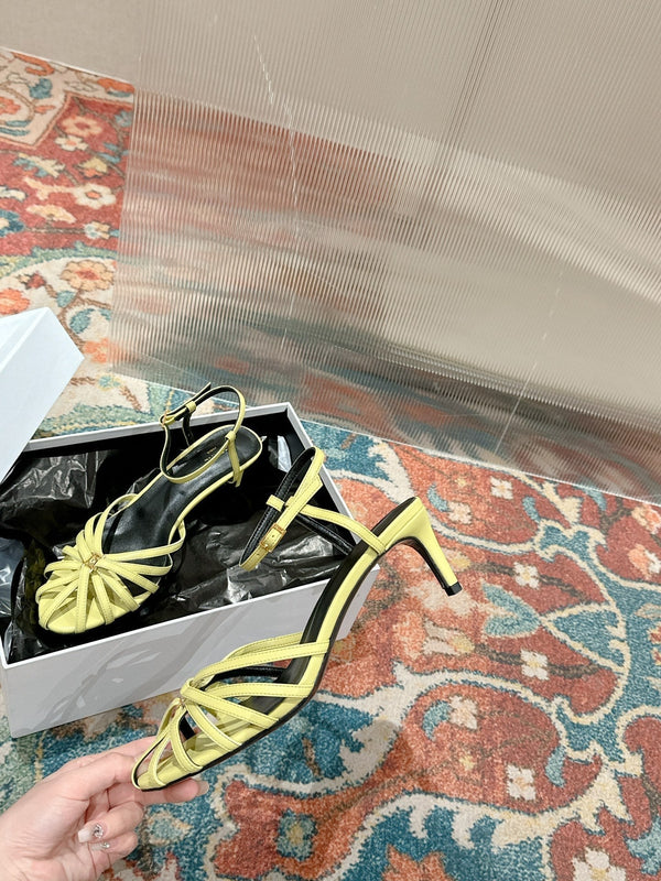 SANDALO TRIOMPHE 85 MM IN PELLE DI AGNELLO GIALLO CHIARO