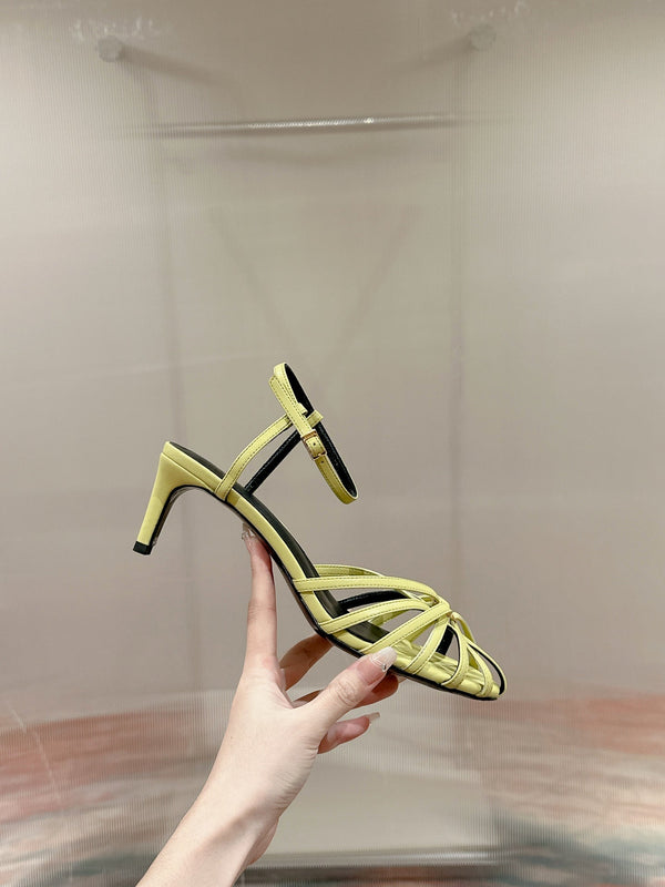 SANDALO TRIOMPHE 85 MM IN PELLE DI AGNELLO GIALLO CHIARO