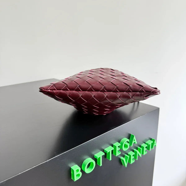 BV Small Dustbag 21cm Madder Brown Red Intrecciato Calfskin Leather