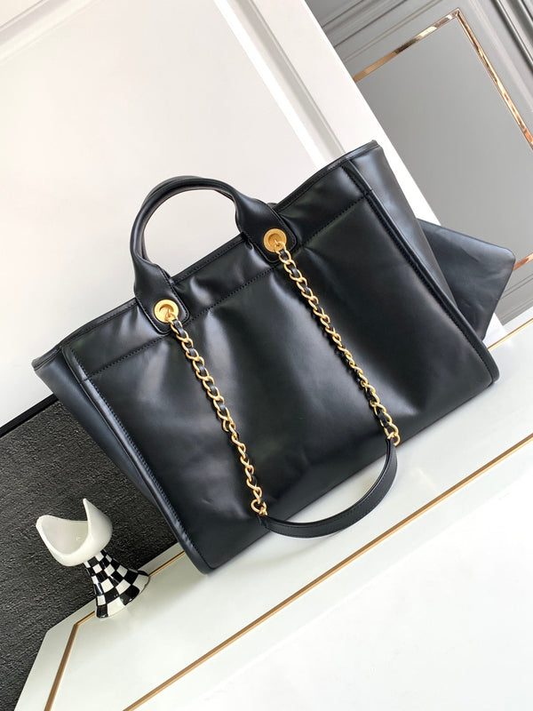 CC LARGE DEAUVILLE TOTE BAG 38CM BLACK CALFSKIN GHW