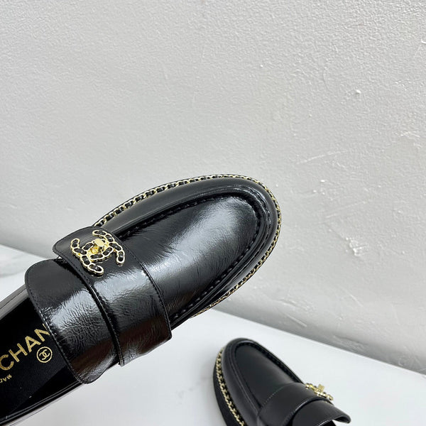 PLATFORM LOAFERS BLACK CALFSKIN
