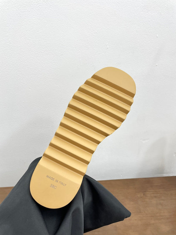 CC Ankle Boots 100mm Beige Lambskin