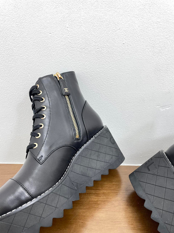 CC Ankle Boots 100mm Black Lambskin