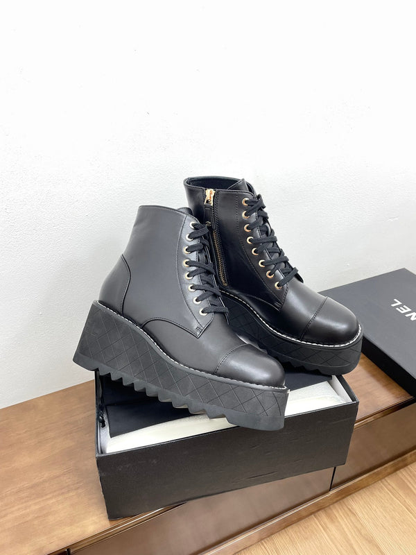 CC Ankle Boots 100mm Black Lambskin