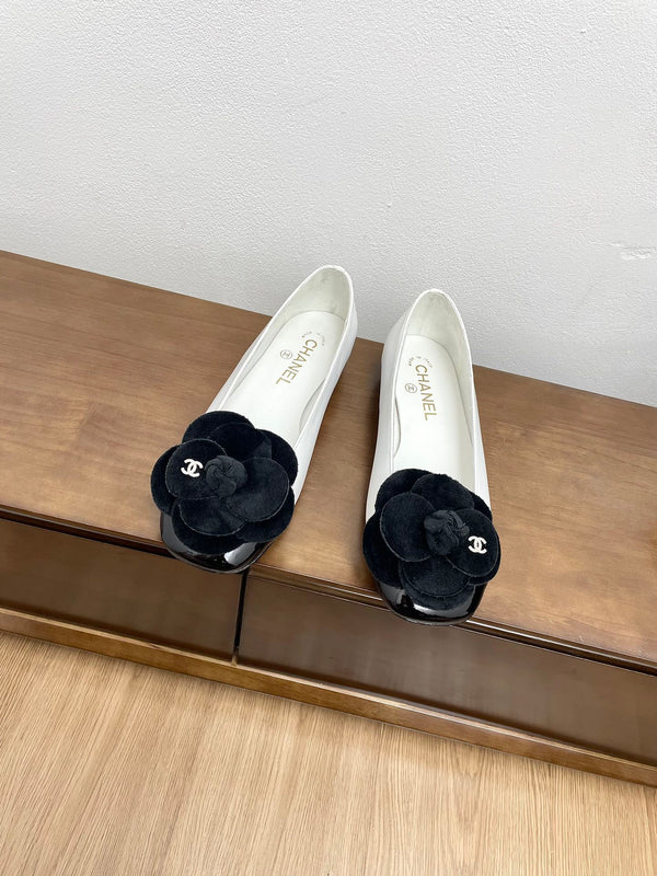 CC Ballet Flats White With Camellia Black Lambskin