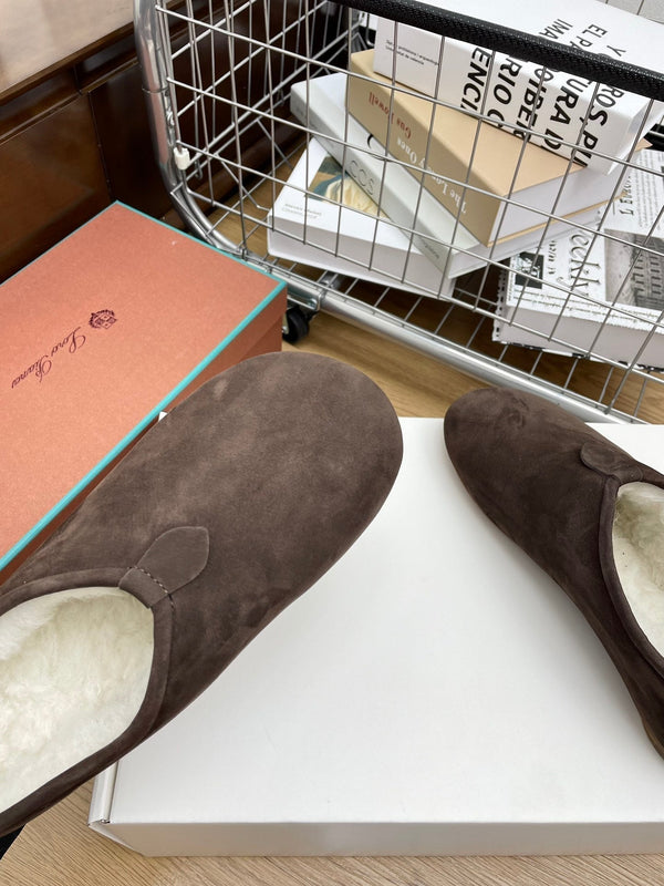 LP Cocooning Floaty Flat Earth Brown Wool Fleece Lining And Suede 989993