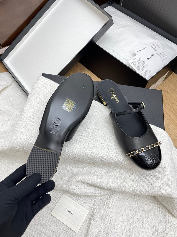 CC 25 Mules Flats Black Sheepskin 311498