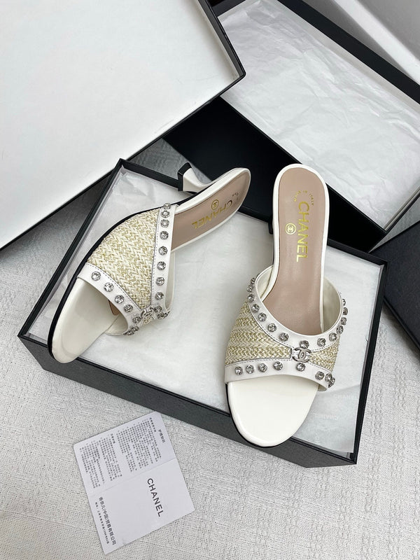 CC 25SS Slippers 5cm Light Yellow Raffia White Patent Calfskin 338301