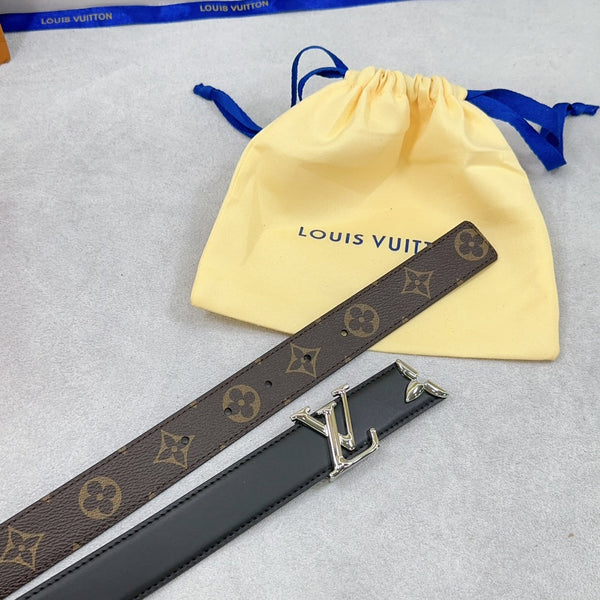 Pretty LV 30mm Reversible Belt Black Calfskin Silver Buckle