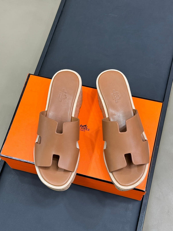 HM 25C Eze 30 Sandal Naturel Calfskin 212713