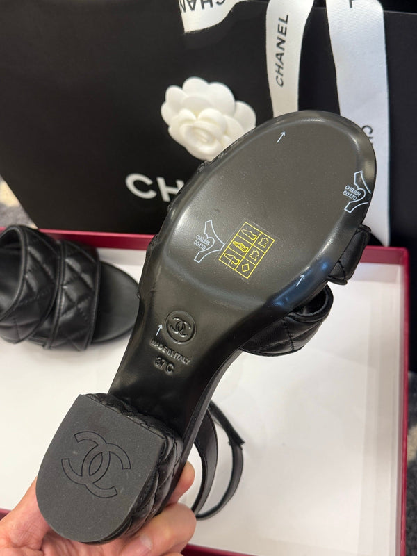 CC 25SS Honey Sandals 5cm Black Lambskin 319631