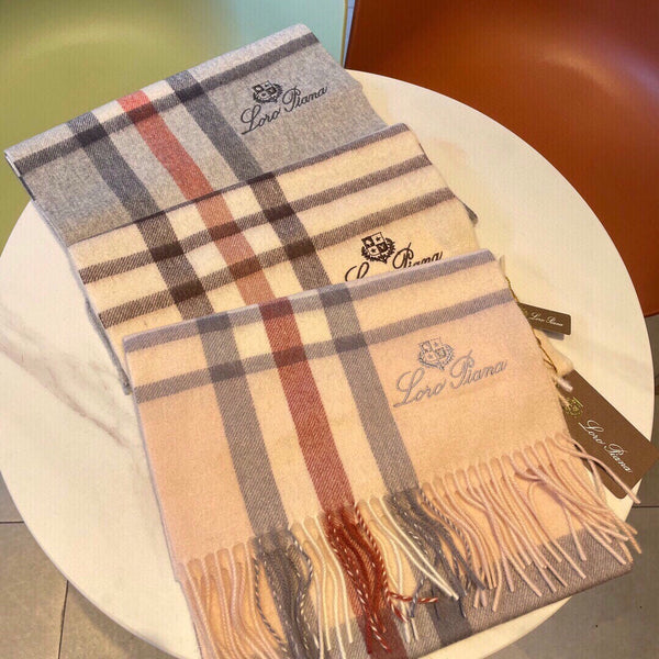 LP Scarf 180 CM In Colorful Cashmere 170533