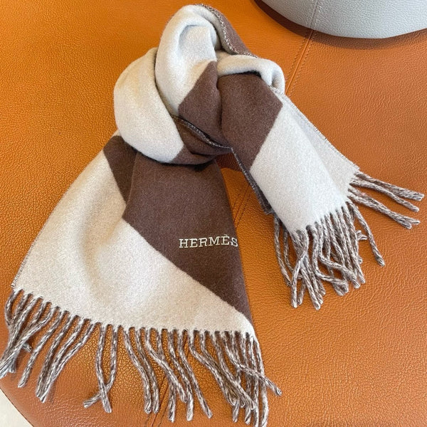 Geometric Scarf 151 CM IN Dark Brown Mix White Cashmere