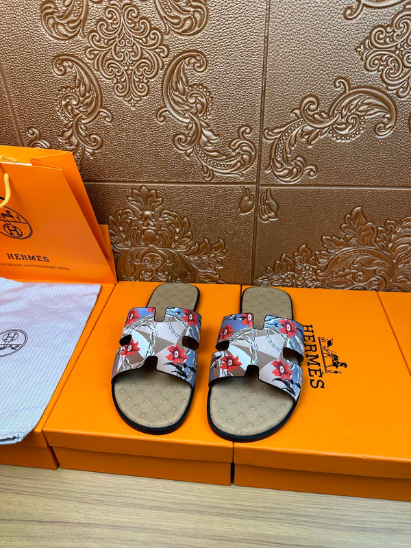 SANDALO HM IZMIR IN CAMOSCIO SENAPE CON MOTIVO A FIORI