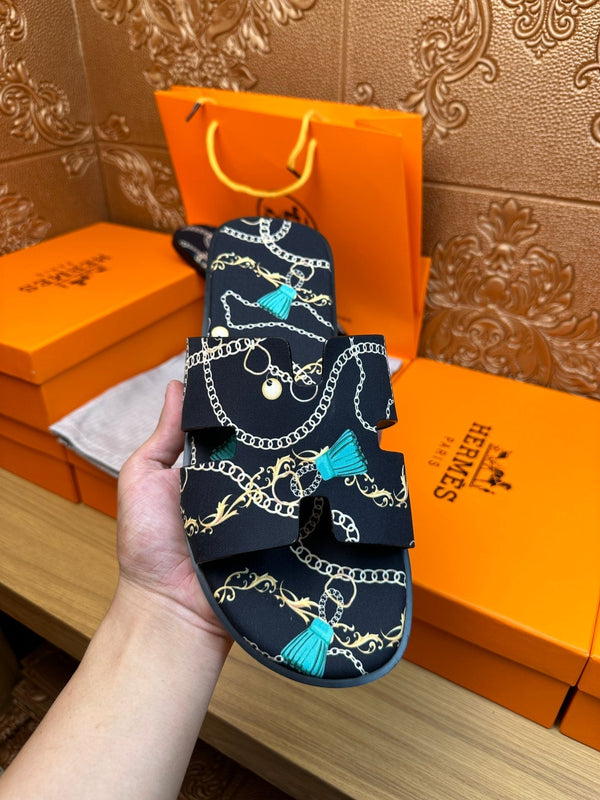 HM IZMIR SANDAL DENIM COLOR SUEDE WITH CHAIN MOTIF