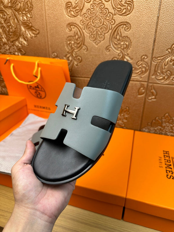 HM IZMIR H-BUCKLE SANDAL STONE CALFSKIN