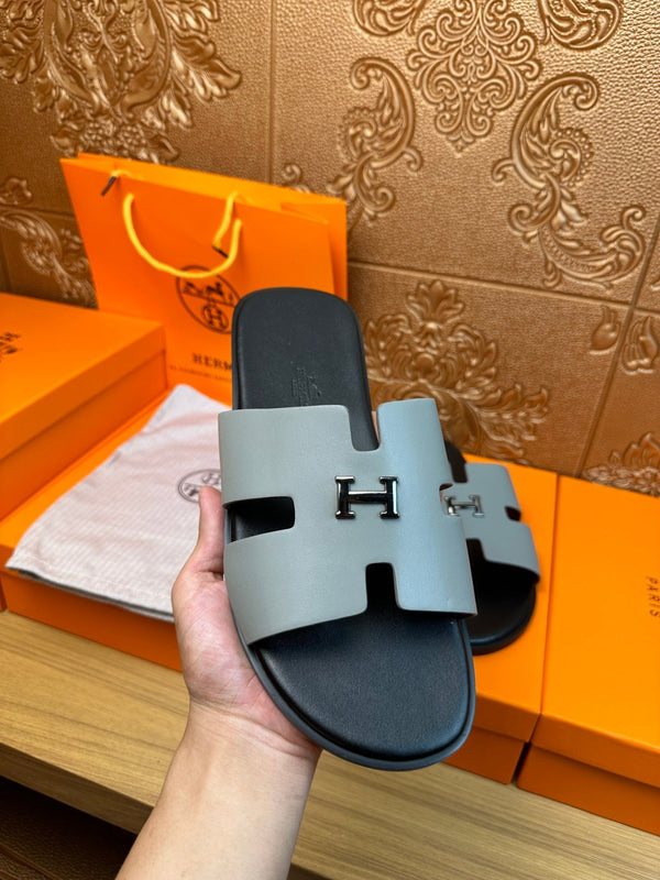 HM IZMIR H-BUCKLE SANDAL STONE CALFSKIN