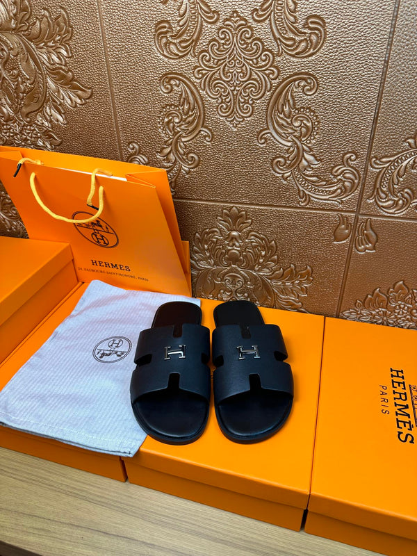 HM IZMIR H-BUCKLE SANDAL BLACK CALFSKIN