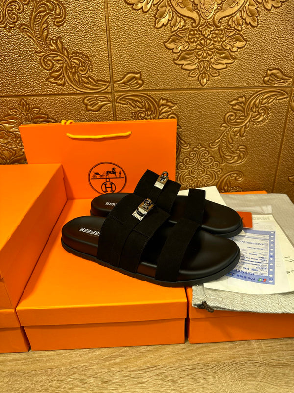 SANDALO HM JACKSON IN CAMOSCIO NERO