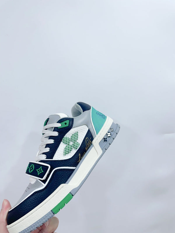 LV Trainer Sneaker con cinturino in velcro verde nero in pelle bovina