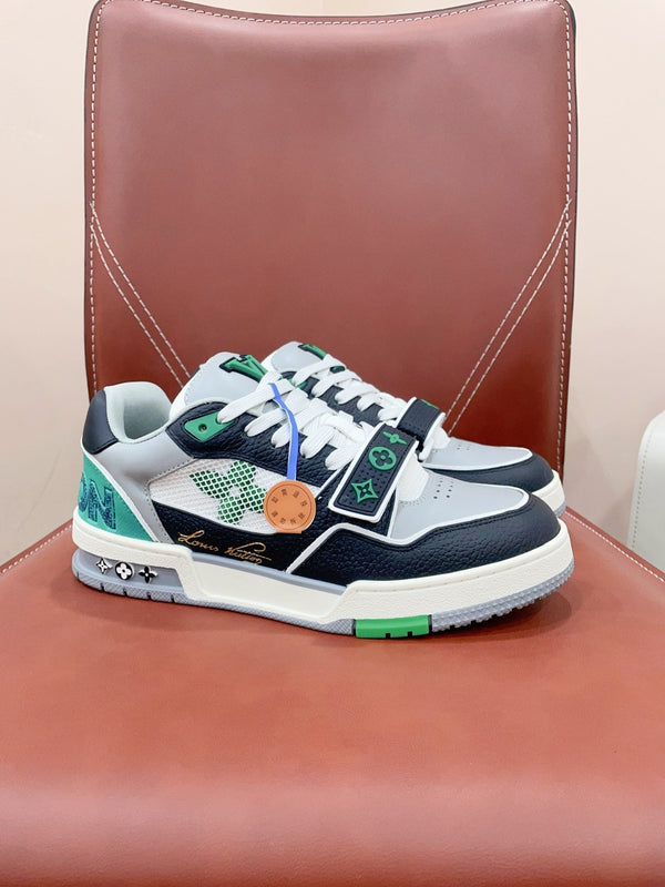 LV Trainer Sneaker con cinturino in velcro verde nero in pelle bovina