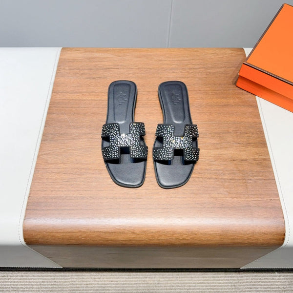 HM Oran Sandals Black Cowhide 327122