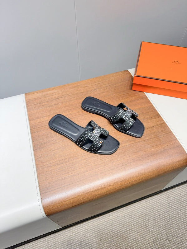 HM Oran Sandals Black Cowhide 327122