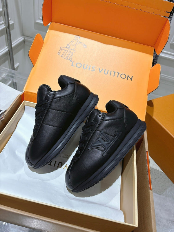 LV BUTTERSOFT Sneaker Black Cowhide 476980