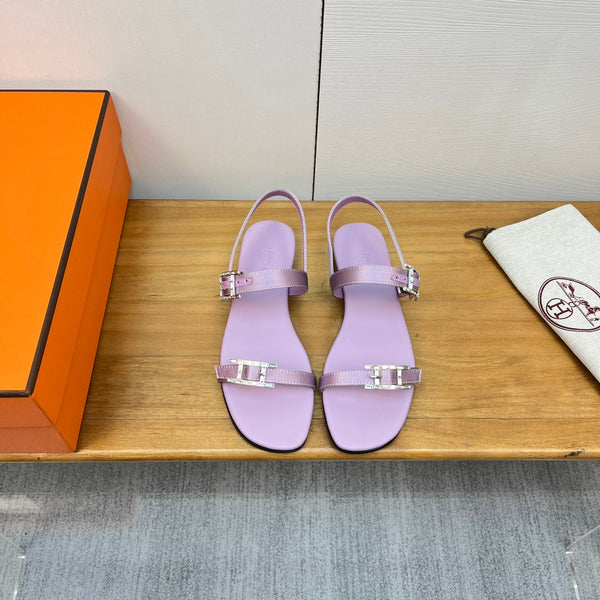 SANDALO CON FIBBIA IN PELLE DI VITELLO LAVANDA